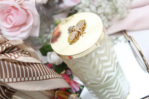 Herringbone Candle With Scarf Blond Vanilla - Cream & Golden Bee lid