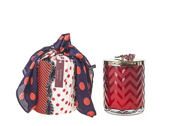 Herringbone Candle With Scarf Rose Oud - Red & Red Rose lid